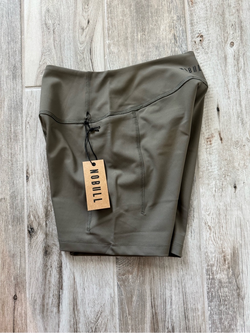 Nobull Women’s Small High Rise Olive Green Matte 4inch Shorts New With Tags - Picture 5 of 7